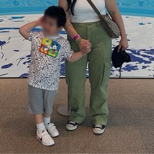 ARITZIA TNA cargo pants